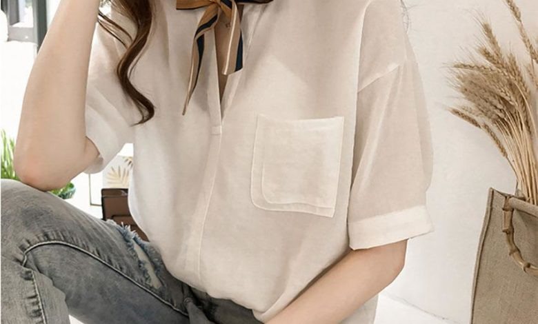 Áo sơ mi nữ cotton thoáng mát, thấm hút mồ hôi tốt khi kết hợp với quần jean