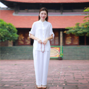 Bộ quần áo đi chùa nữ tại Hà Nội bằng vải linen cao cấp màu trắng, thiết kế thanh lịch