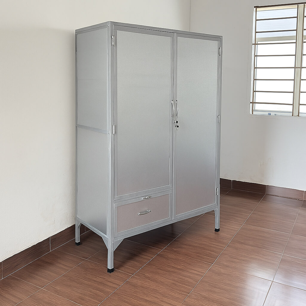 Tủ inox đựng quần áo 2 cánh nhỏ gọn, thiết kế tối giản, lý tưởng cho không gian phòng ngủ hẹp hoặc ký túc xá.