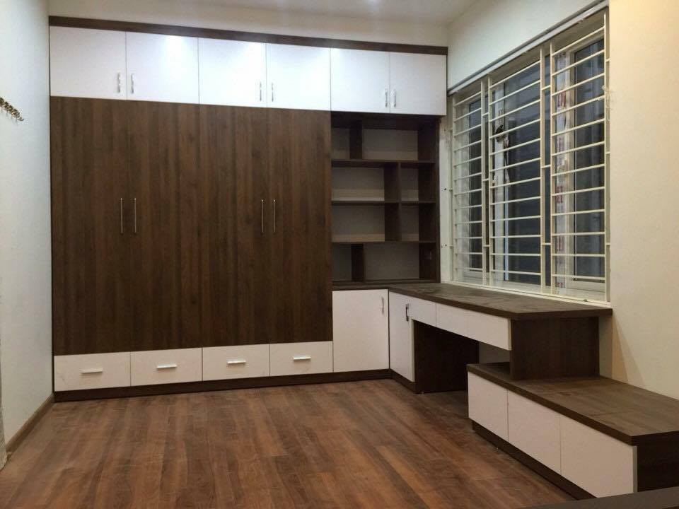 Tủ quần áo 6 buồng đẹp gỗ veneer kết hợp gương, tối ưu công năng cho phòng ngủ.