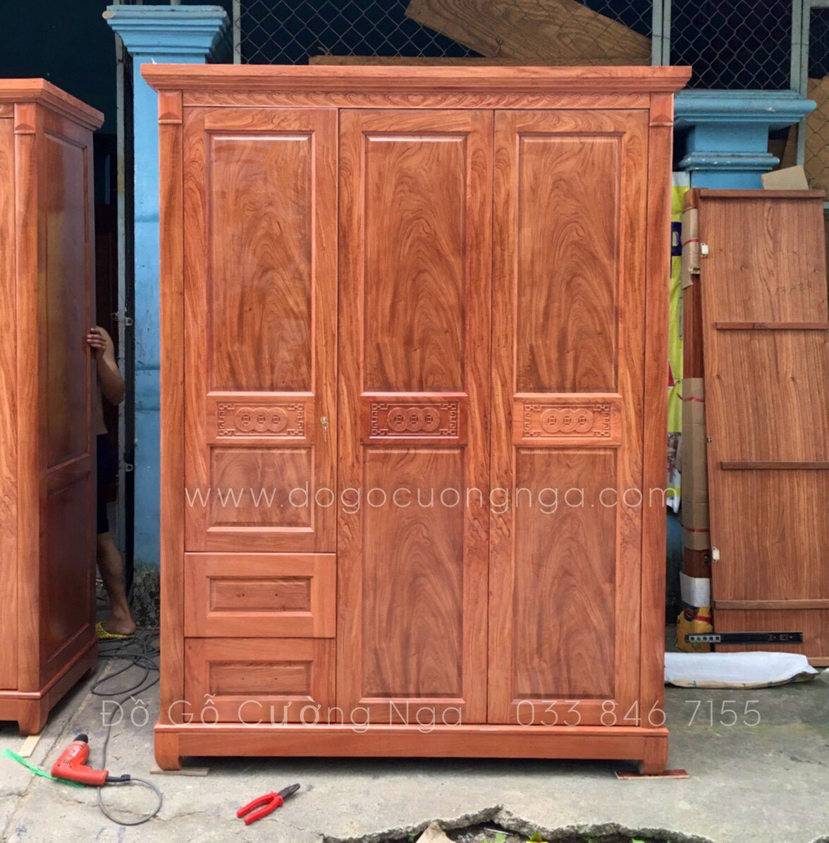 Tủ quần áo gỗ hương đá 3 cánh 2 buồng, tông màu ấm áp và vân gỗ tự nhiên