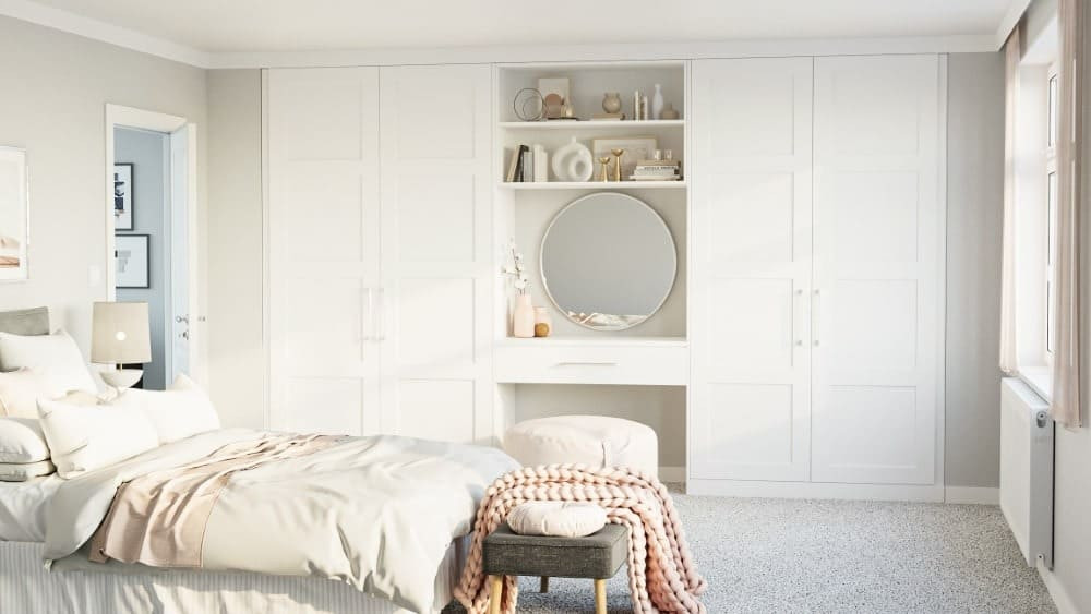 Tủ quần áo kết hợp bàn trang điểm phong cách tân cổ điển với gam màu trắng