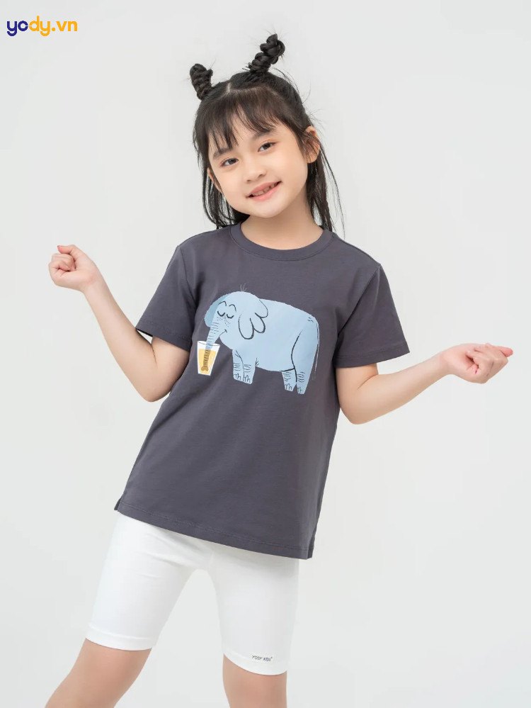 Các mẫu quần áo trẻ em nhập khẩu và phong cách tại Viet Nhat Kids Huế