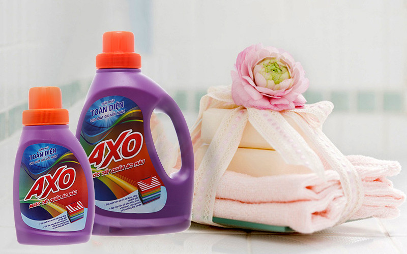 Chai nước tẩy quần áo màu AXO hương Lavender màu tím