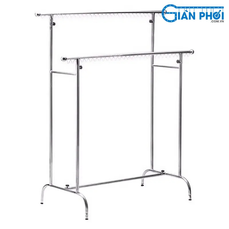 Gia phoi do inox doi khoen moc tien loi, giup treo duoc nhieu quan ao hon va tranh bi gio thoi bay, phu hop cho gia dinh dong nguoi.