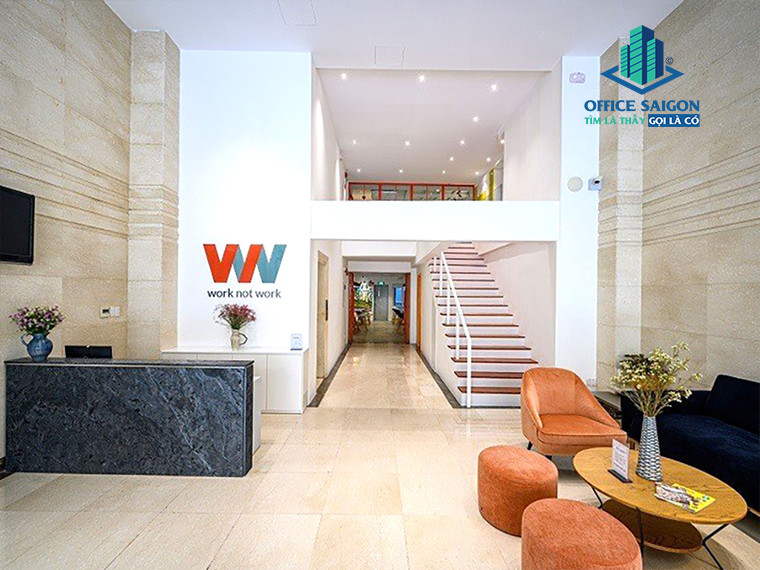 Hình ảnh không gian coworking và dịch vụ lễ tân tại văn phòng ảo Work Not Work
