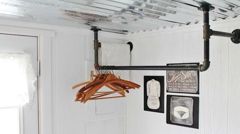 Hướng dẫn lắp đặt móc treo quần áo inox 304 gắn tường chắc chắn, đảm bảo an toàn và thẩm mỹ cho không gian.