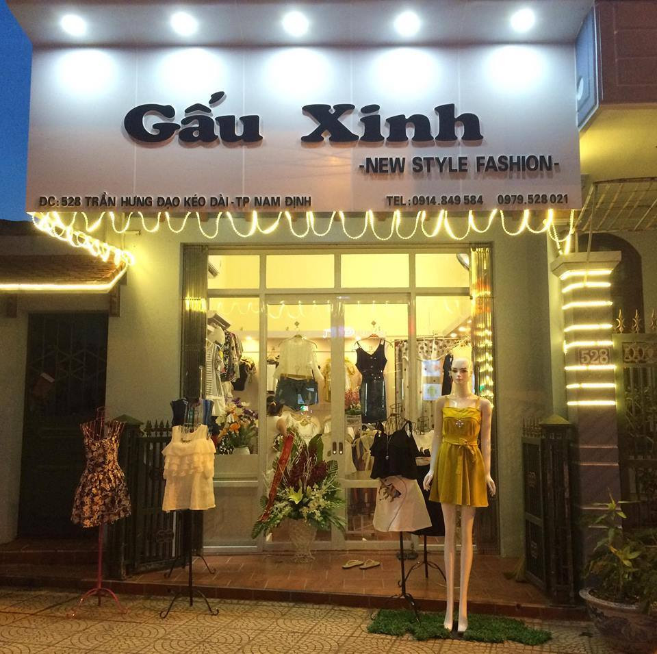 Không gian mua sắm ấm cúng và đa dạng tại Gấu Shop