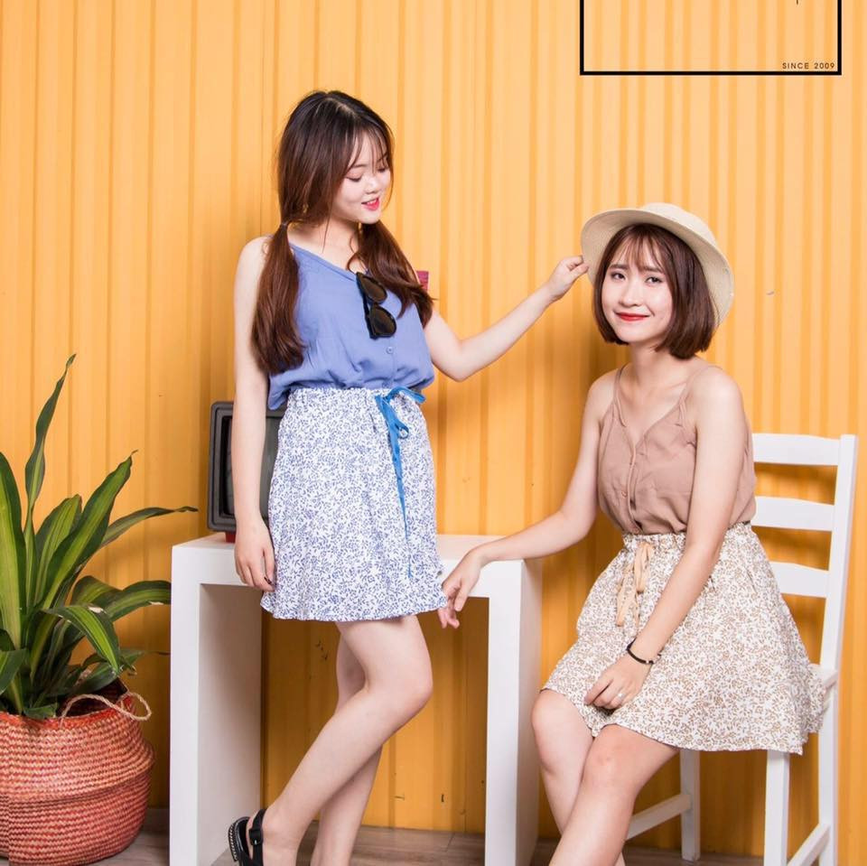 Không gian mua sắm thời trang trẻ trung và năng động tại Nguyet Dzjn's Closet