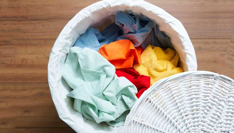 Lưu ý quan trọng để phòng tránh quần áo bị ra màu khi giặt