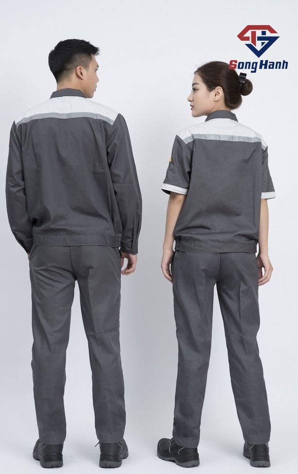 Sự phối màu tinh tế giữa hai mẫu quần áo bảo hộ VinFast tay ngắn và tay dài